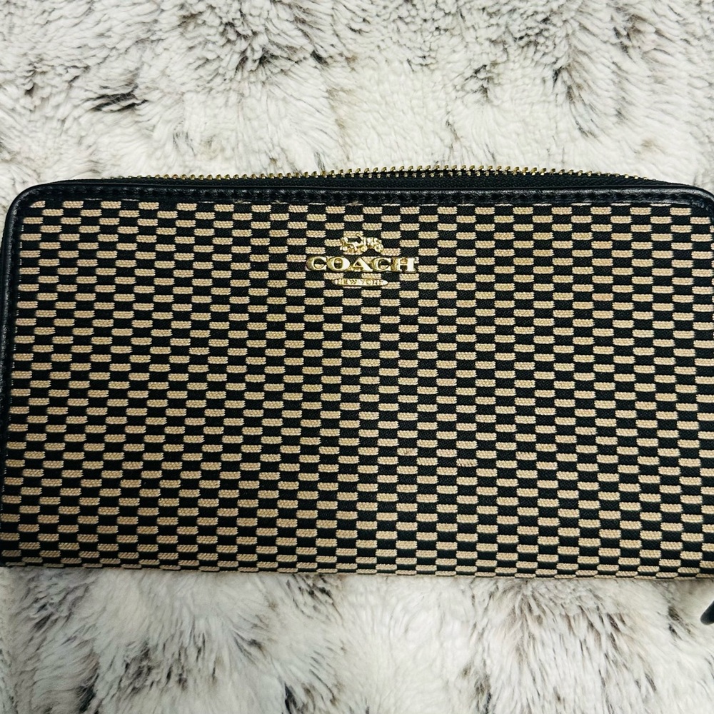 Coach Black and Tan Zip Wallet
